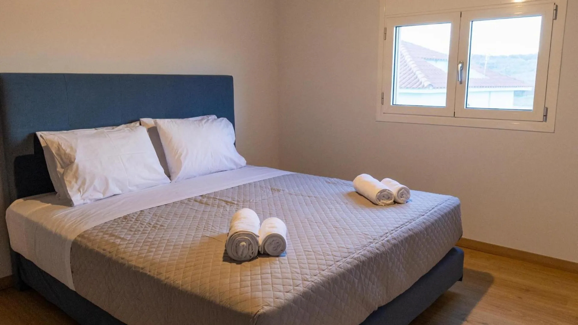 Pecora Nera Apartments Lixouri Greece