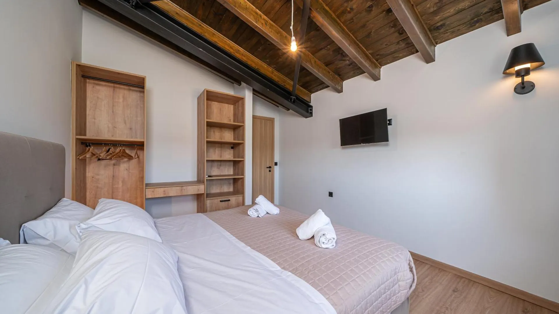 Pecora Nera Apartments Lixouri