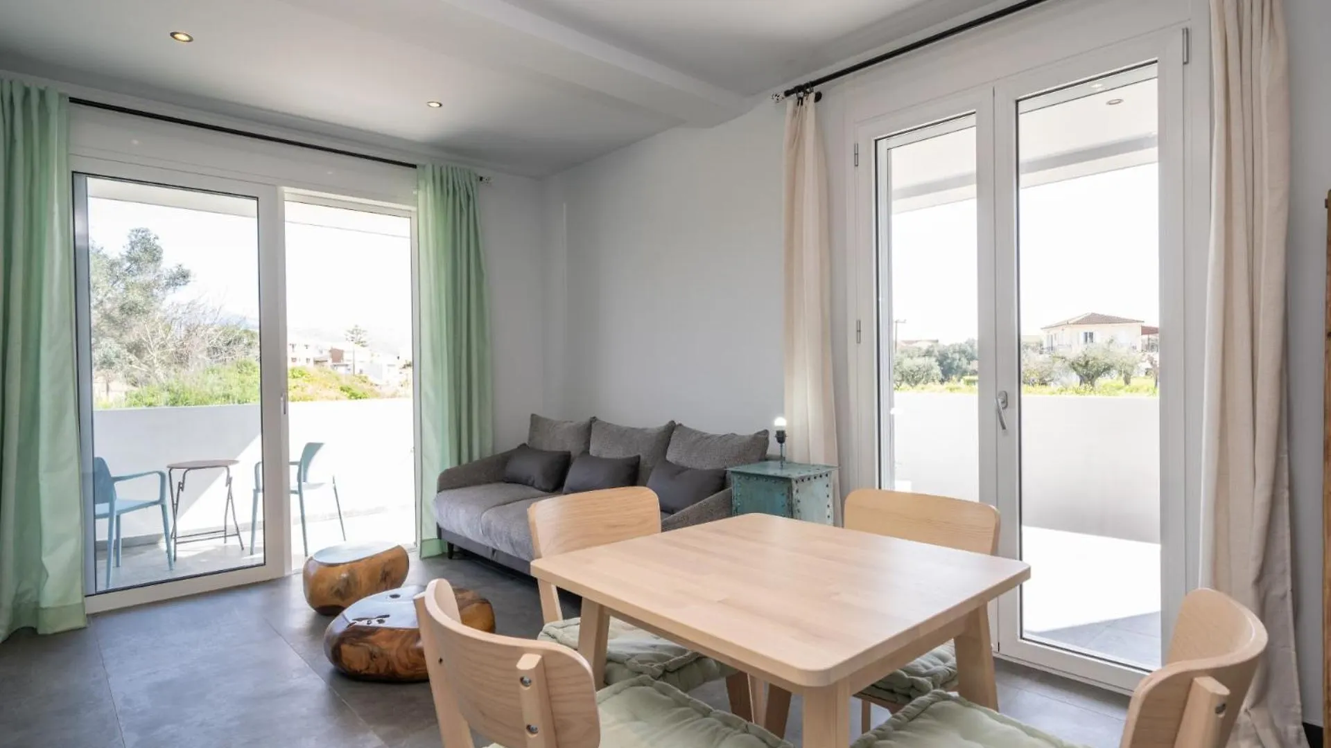 Pecora Nera Apartments Lixouri