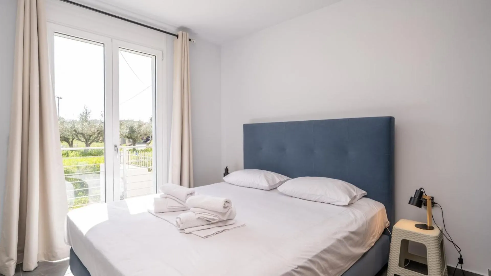 Pecora Nera Apartments Lixouri
